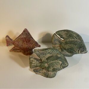 Set Of 3 Decorative Red Green Sand Double Sided Fish Figurines
